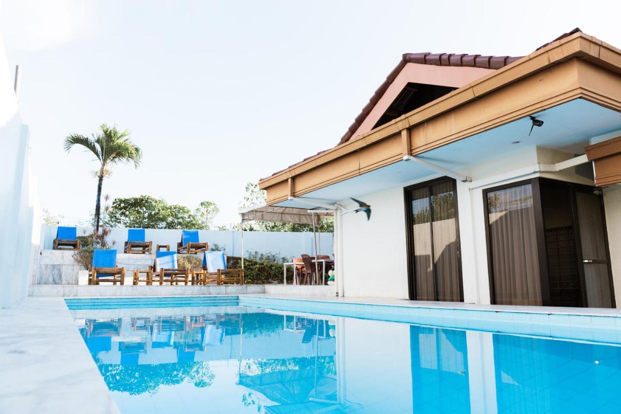 Seaview Hills Luxury Apartments & Rooms Dauis ภายนอก รูปภาพ