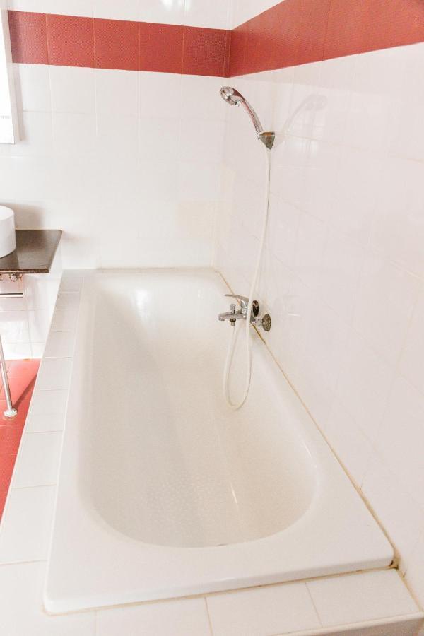 Seaview Hills Luxury Apartments & Rooms Dauis ภายนอก รูปภาพ
